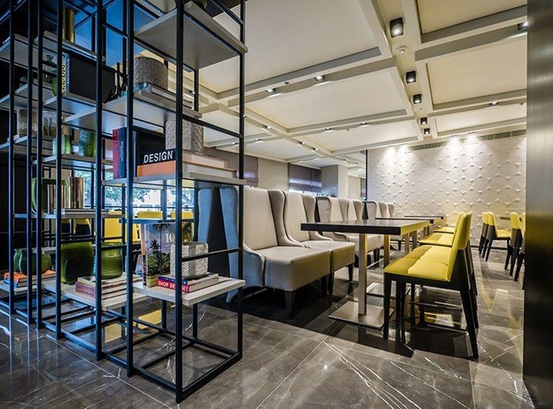 Hotel Golden Crown 3*